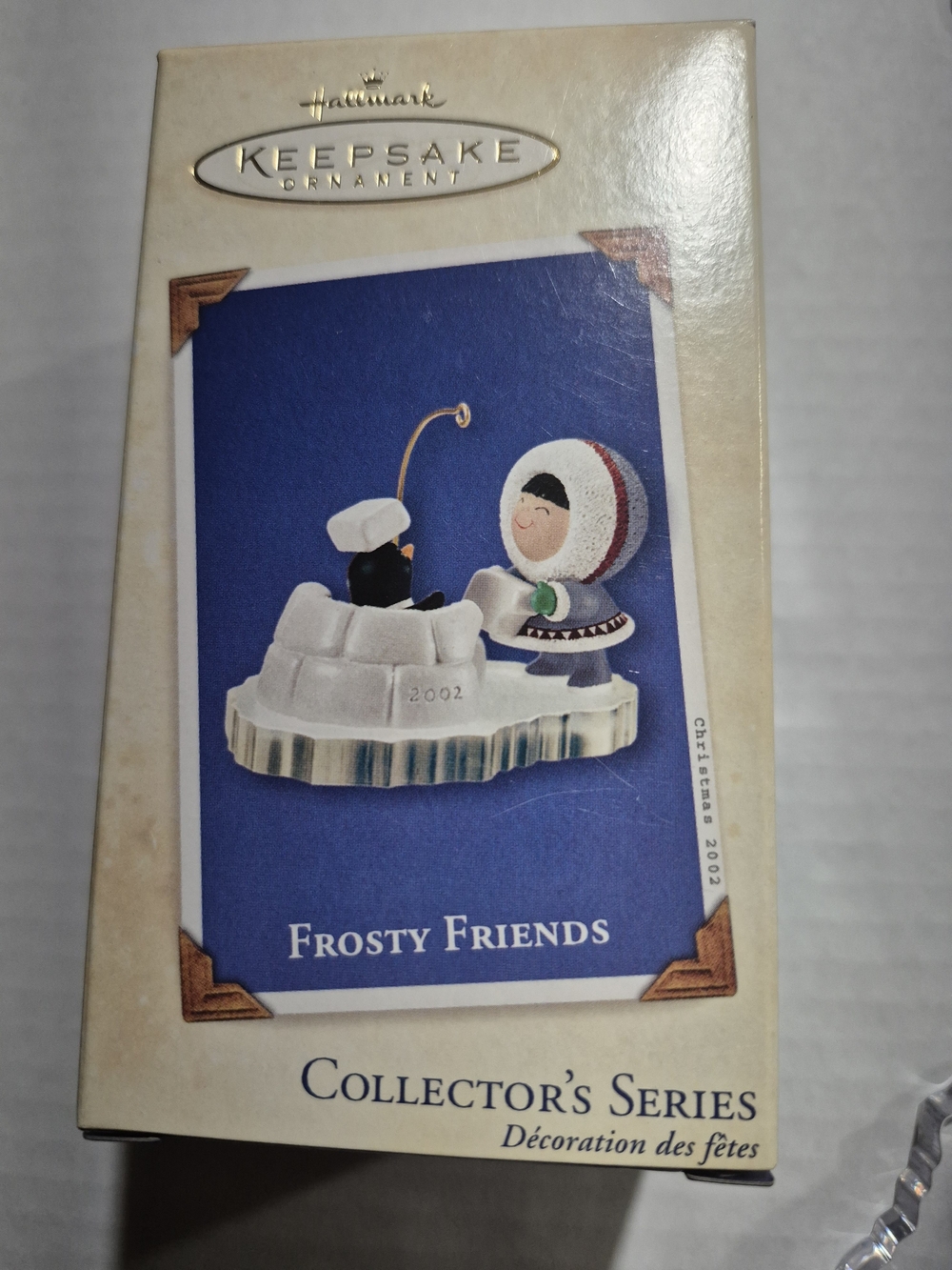 Vtg. 2002 Hallmark Frosty Friends Ornament - White, Blue, Black, Green